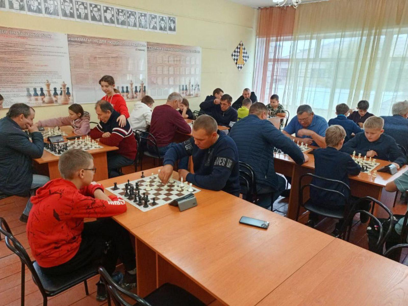 Шахматный турнир посвященный празднику «День Отца».